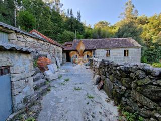 Masia en Mondariz