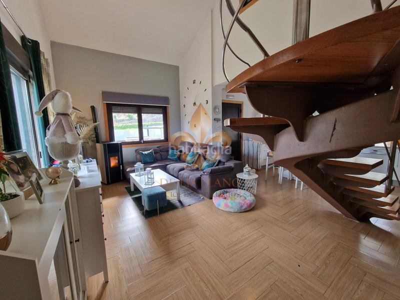 Foto d3d9ed6a-9ae4-4bb0-b96f-f93a36fd8836. Chalet en Tui