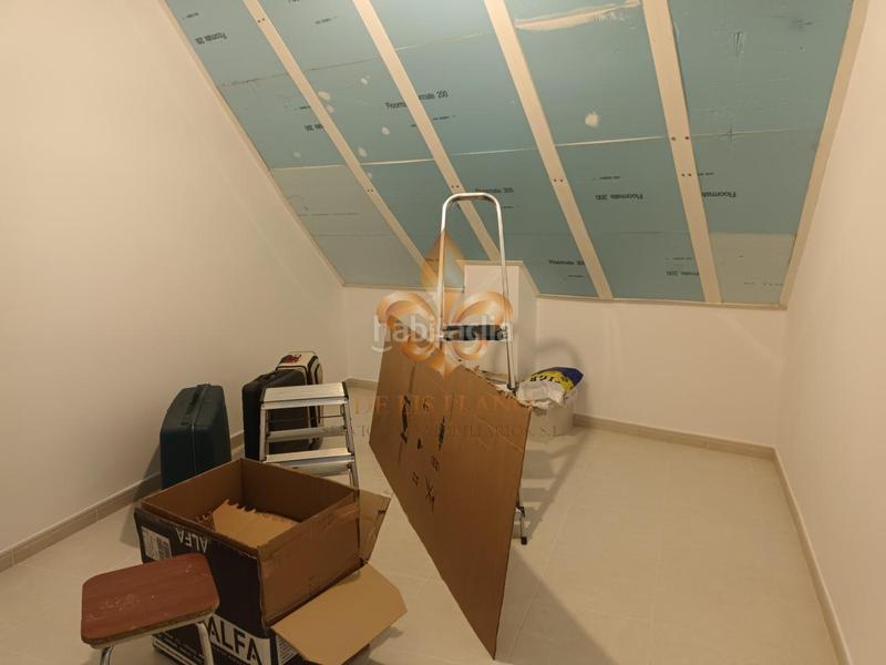 Foto 413eb76d-1985-4490-b0f0-7dc01674c901. Pis amb calefacció aparcament a Sanxenxo pueblo Sanxenxo