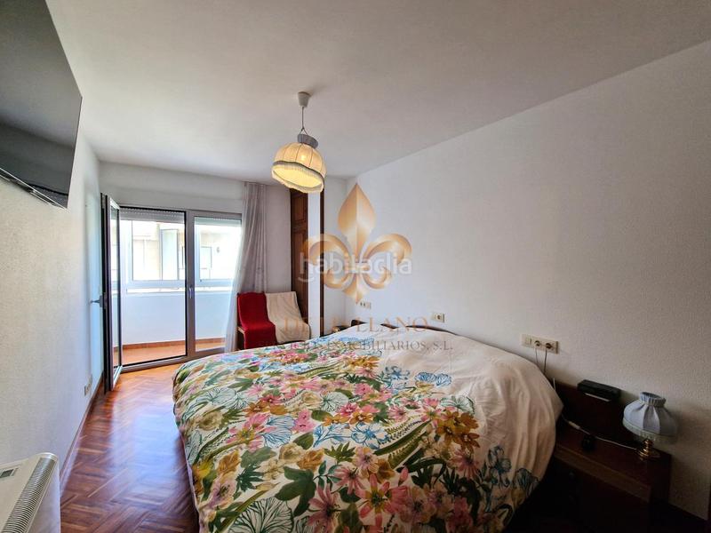 Foto f34ca5b9-59cc-4ed7-8386-fc05c605811c. Pis amb calefacció aparcament a Sanxenxo pueblo Sanxenxo