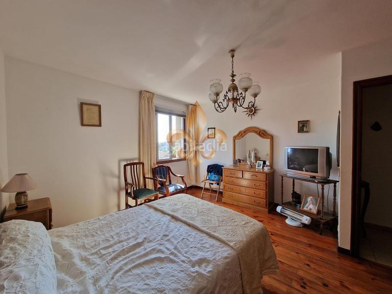 Foto f6b5a709-9588-4164-b197-bb6e77e6d6ad. Casa in Gondomar