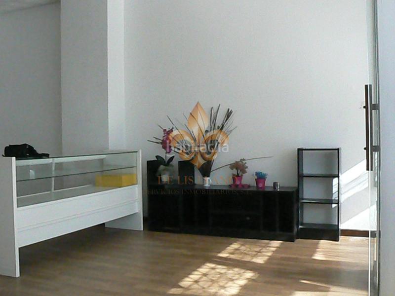 Foto 50e82a49-537b-4379-95f7-dd9b431ae2f3. Local comercial a As Travesas - Balaidos Vigo