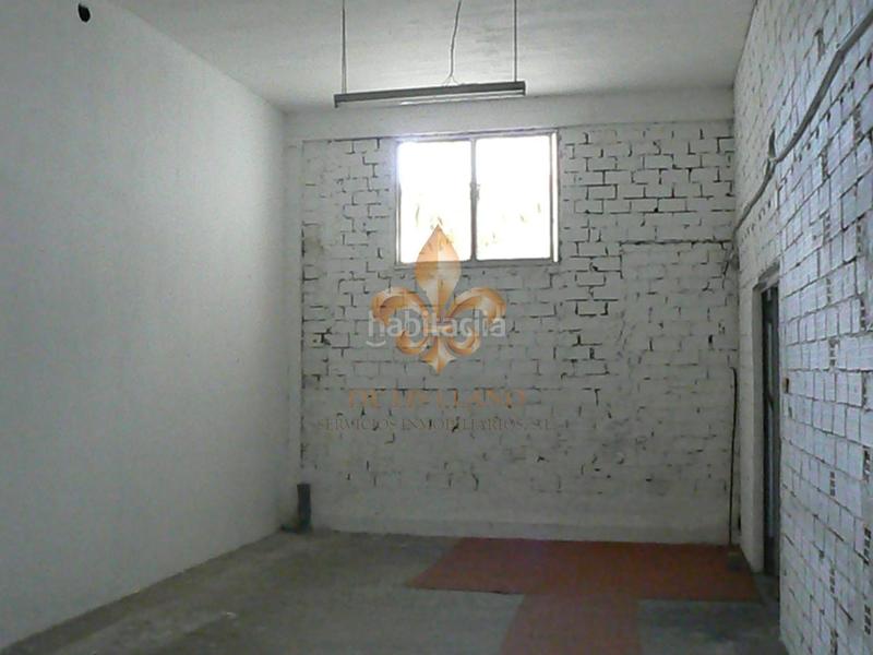 Foto 8a51eda3-e7cf-4ab4-90a7-b1681b3cdca1. Local comercial a As Travesas - Balaidos Vigo