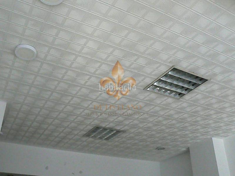 Foto edecc672-e3f5-4d89-9843-07904041bedd. Local comercial a As Travesas - Balaidos Vigo