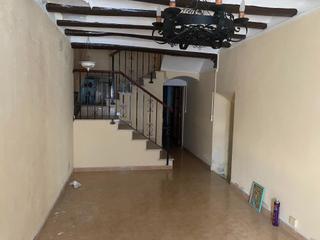 Masia a Iglesia (olalla) 55. En venta casa en olalla teruel