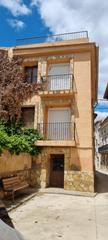 Masia a Burbáguena. Casa en venta en burbáguena