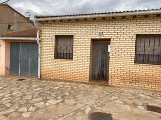 Masia a Calamocha. Oportunidad en lechago calamocha