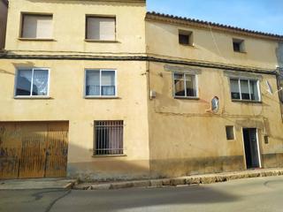 Masia  Calle carlos castel. En venta casa en calamocha