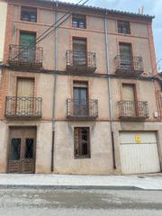 Édifice à Monreal del Campo. En venta edificio en monreal del campo