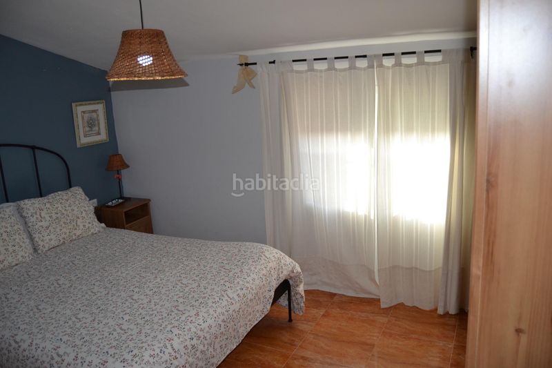 Foto 3b65921c-6e26-4011-a9e0-ec814bebfb49. Casa a schiera con parcheggio in Villahermosa del Campo