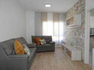 Location Appartement  Avenida vicenza. Piso reformado en centro de dos hermanas