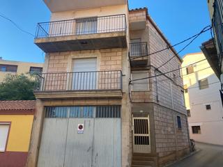 Edifici a Báguena. En venta edificio en báguena