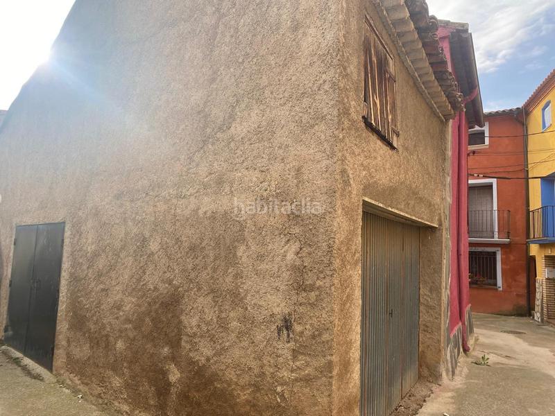 Foto 9f76b26c-317d-4753-8714-8b2ffa667a3c. Aparcament cotxe a San Martín del Río