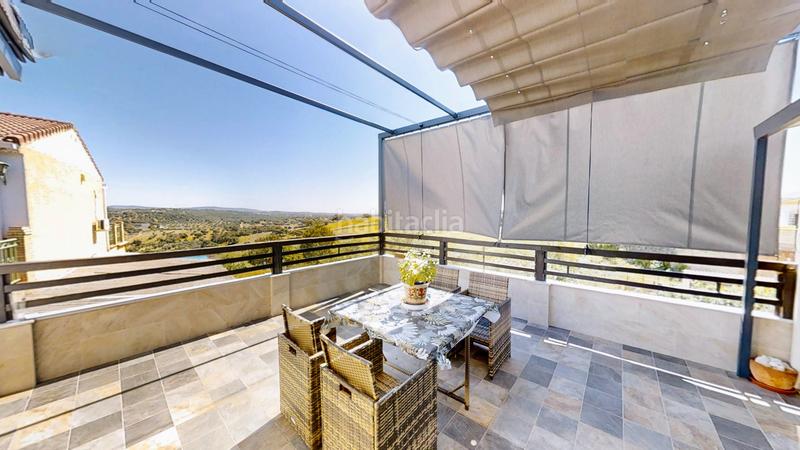 Foto c7eab034-8f72-4240-b0a3-03474ade3f07. Casa in calle san josé 8 in Las Pajanosas Guillena