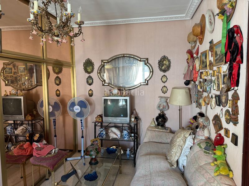 Foto 542b45f8-7fe0-4dc1-a2ec-08cc4e01cedb. Pis a calle san hermenegildo 6 a San Julián Sevilla