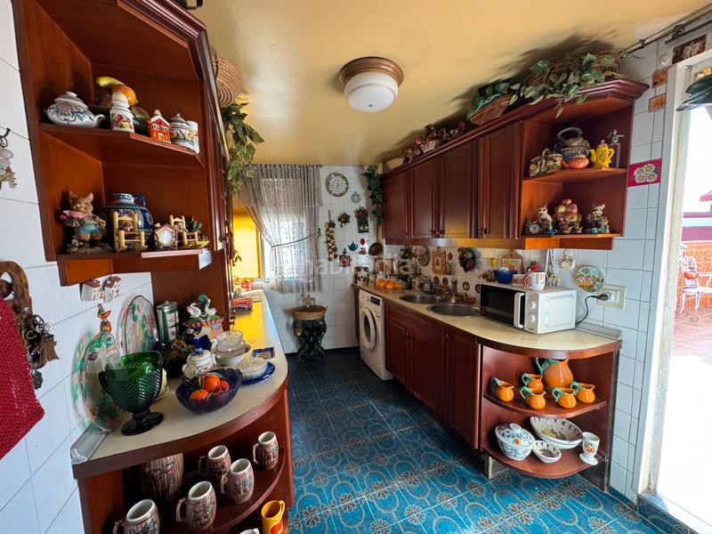 Foto 653e6660-f7b4-4030-9f5b-218c7ac1744d. Pis a calle san hermenegildo 6 a San Julián Sevilla