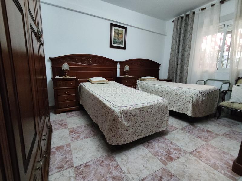 Foto 0a423d26-9901-47ae-9c71-0cb0a66f02c3. Casa a schiera con riscaldamento parcheggio in Burguillos del Cerro