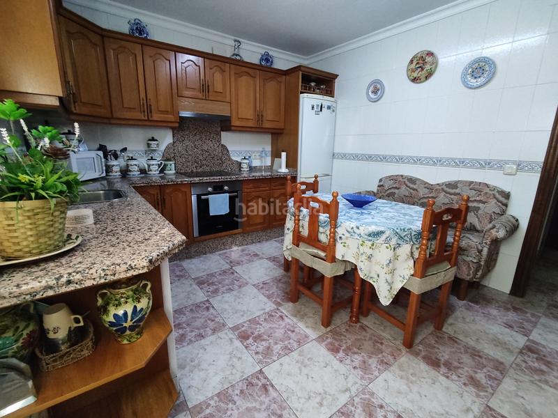 Foto 2a024b9e-22e0-483b-95a6-ddcd3c0ebab0. Casa a schiera con riscaldamento parcheggio in Burguillos del Cerro