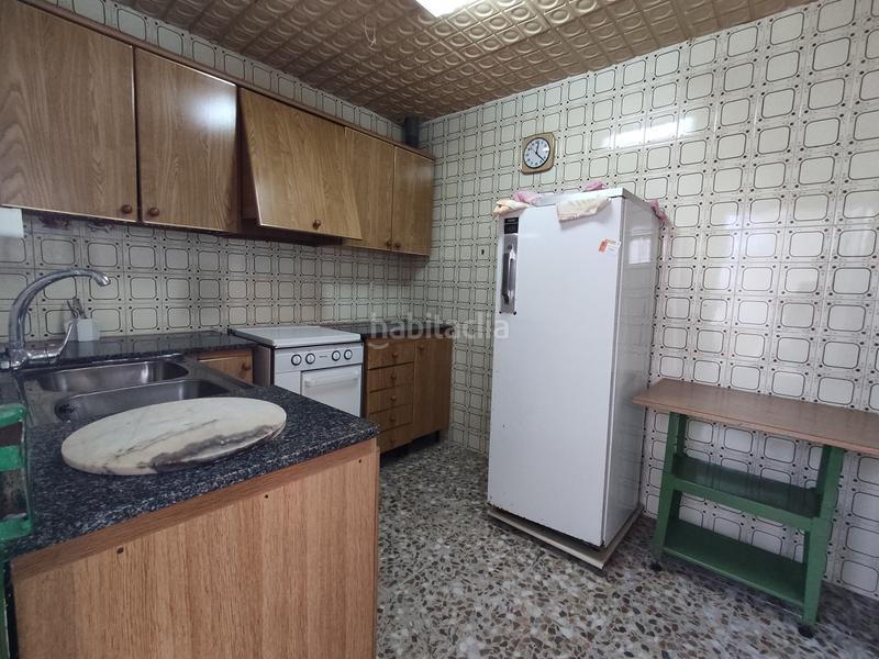 Foto f7e570f6-d1b8-46c6-9292-e66b9b21bd93. Casa a Burguillos del Cerro