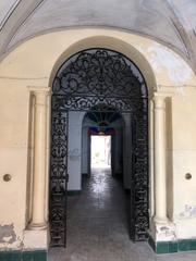 Maison  Plaza españa. Casa solariega de unos 455 metros cuadrados con buen patio y coc