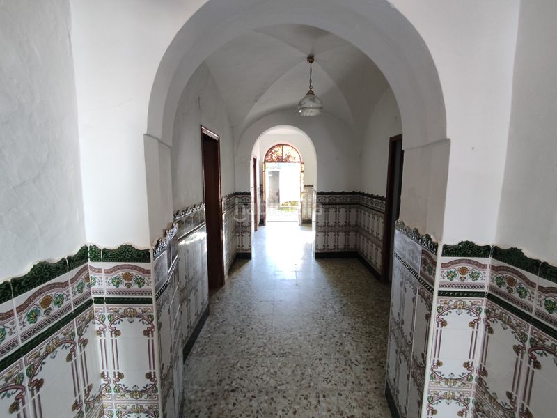 Foto e2c16ab2-e8ce-4c3a-8659-d807573c392f. Casa a Burguillos del Cerro