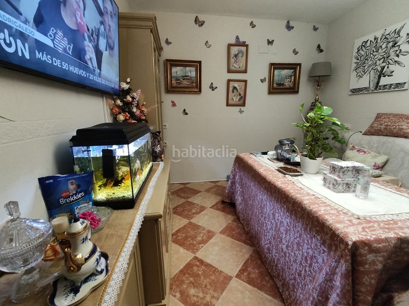 Foto d09e15a3-0fb6-4b75-a793-fdd05c694305. Casa a Burguillos del Cerro