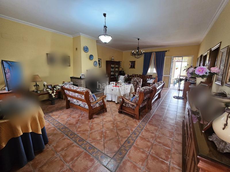 Foto b32cb4f2-5adb-4942-9d9a-87abbda79a1e. Xalet amb aparcament piscina a Rinconada (La)