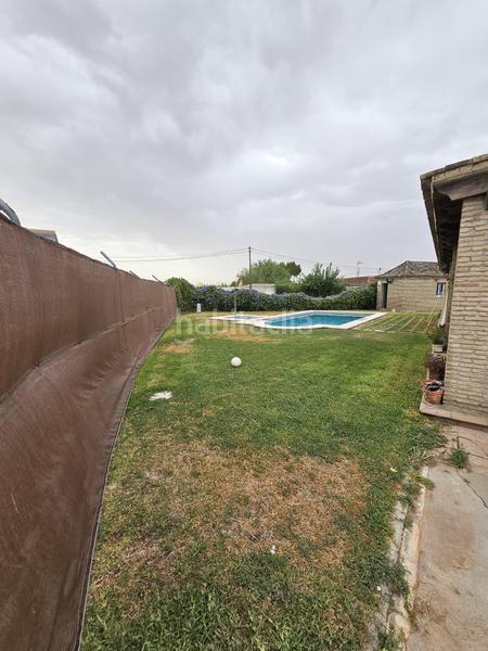 Foto bd63941a-5e6c-44ab-a39a-65b51331ea04. Xalet amb aparcament piscina a Rinconada (La)