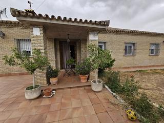 Xalet a Rinconada (La). Chalet familiar