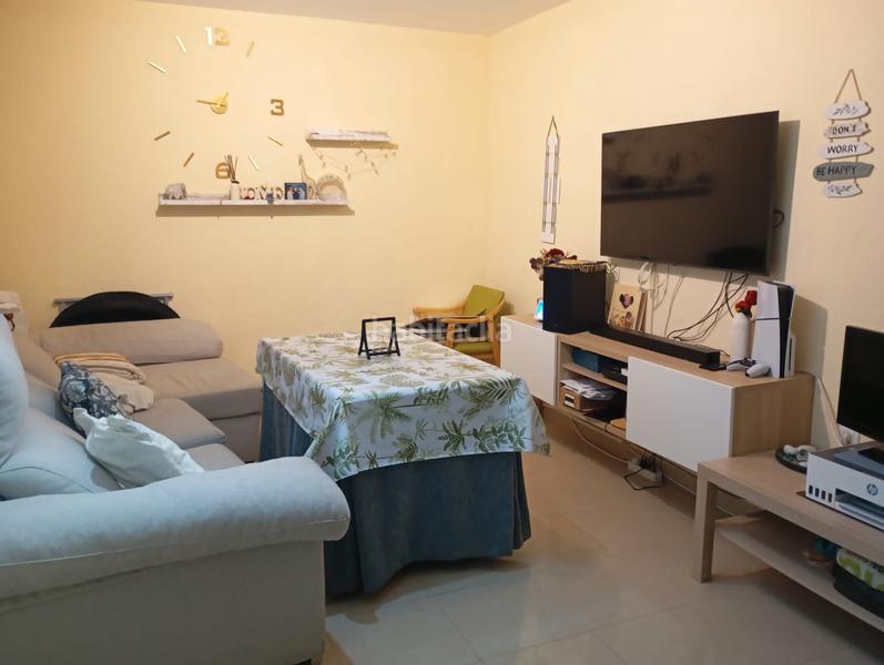 Foto 0193b271-6a19-40ea-8dc2-bfa19c54a15d. Flat in Torre de la Reina Guillena