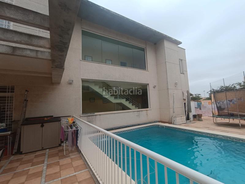 Foto bf5d8451-3b6d-40e1-8287-dacee9c6a91e. Chalet espectacular chalet independiente j en Olivar de Quintos Montequinto