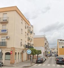 Local commercial à Camas. Local en camas