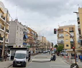 Etagenwohnung en Calle valldemosa 2. Piso en camas