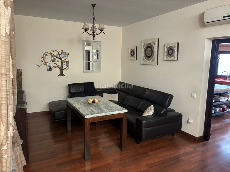 Foto c12565fd-c98e-434b-b461-352c05874093. Casa a Centro - Barriada Mallorca Camas