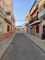 Casa a Centro - Barriada Mallorca. Casa muy céntrica en camas
