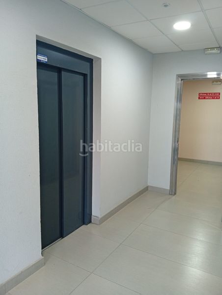 Foto cace25d5-a946-4709-b8f3-4eab18ebaa74. Oficina a Salteras
