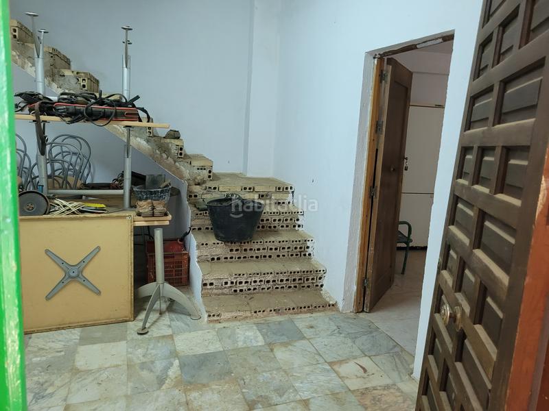 Foto 4023243d-14a6-4673-82fc-ee7620b6dd4e. Finca rústica parcela con nave de 122m en Algaba (La)