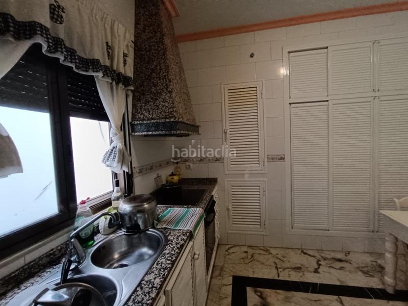 Foto a9903014-b92a-4460-b526-113fbc9cf9cc. Casa  en la algaba en Algaba (La)
