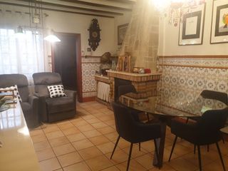 Casa en Madrigal. Casa con encanto en zona madrigal