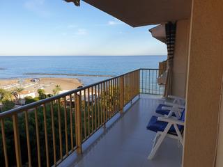 Apartament a Els Terrers. Apartamento en primera linea playa terrers
