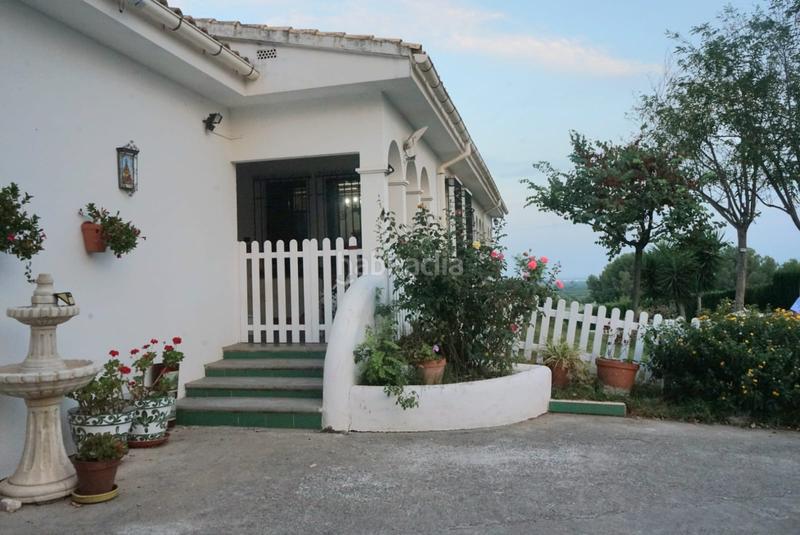 Foto 9fe88075-6138-4bdc-994c-fb2cfc001e55. Chalet mit kamin parking pool in Onda