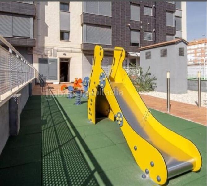 Foto 5e65f87e-9cb3-48ef-a46d-c935ff85fbd1. Àtic amb calefacció aparcament a El Pilar Villarreal / Vila - real