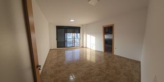Pis en Monc�far Pueblo. Vivienda en moncofar pueblo a 1 km. de la playa.
