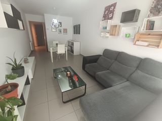 Lloguer Pis a Carrer ramon campos 2. Estupendo piso con gran patio, 3 dormitorios y 2 baños