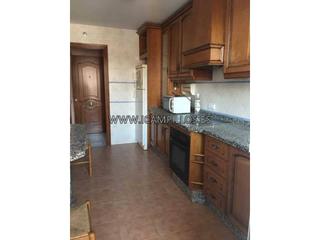 Pis a Baena. Piso junto al parque, 3 dormitorios y parking.
