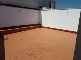 Maison à Castro del Río. Casa compuesta de local de 120m2  piso en 1 planta