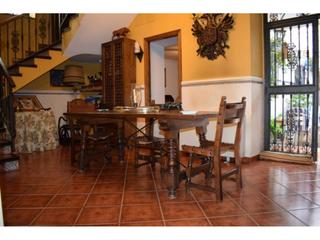 Casa a Baena. Casa unica en zona estilo rustico, patio, chimenea, despacho, 4