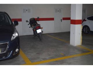 Aparcament cotxe a Baena. Parkingtrastero por sólo 15.000!!!!!
