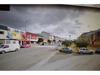 Terreno residenziale in Baena. Solar 148 m2, zona muy comercial, gran escaparate. negociable.