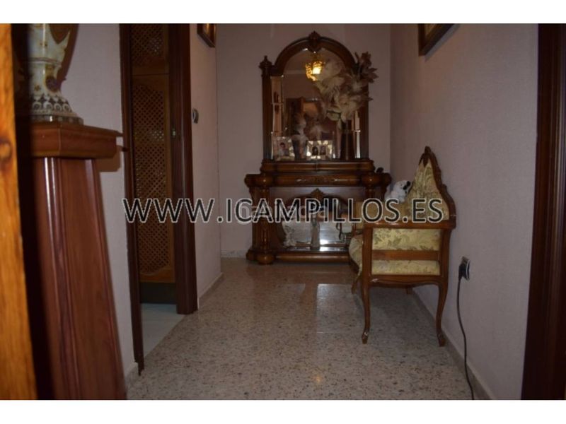 Foto 7dfbc6fa-80de-4343-a5ac-a078940e34e3. Pis amb aparcament a Baena
